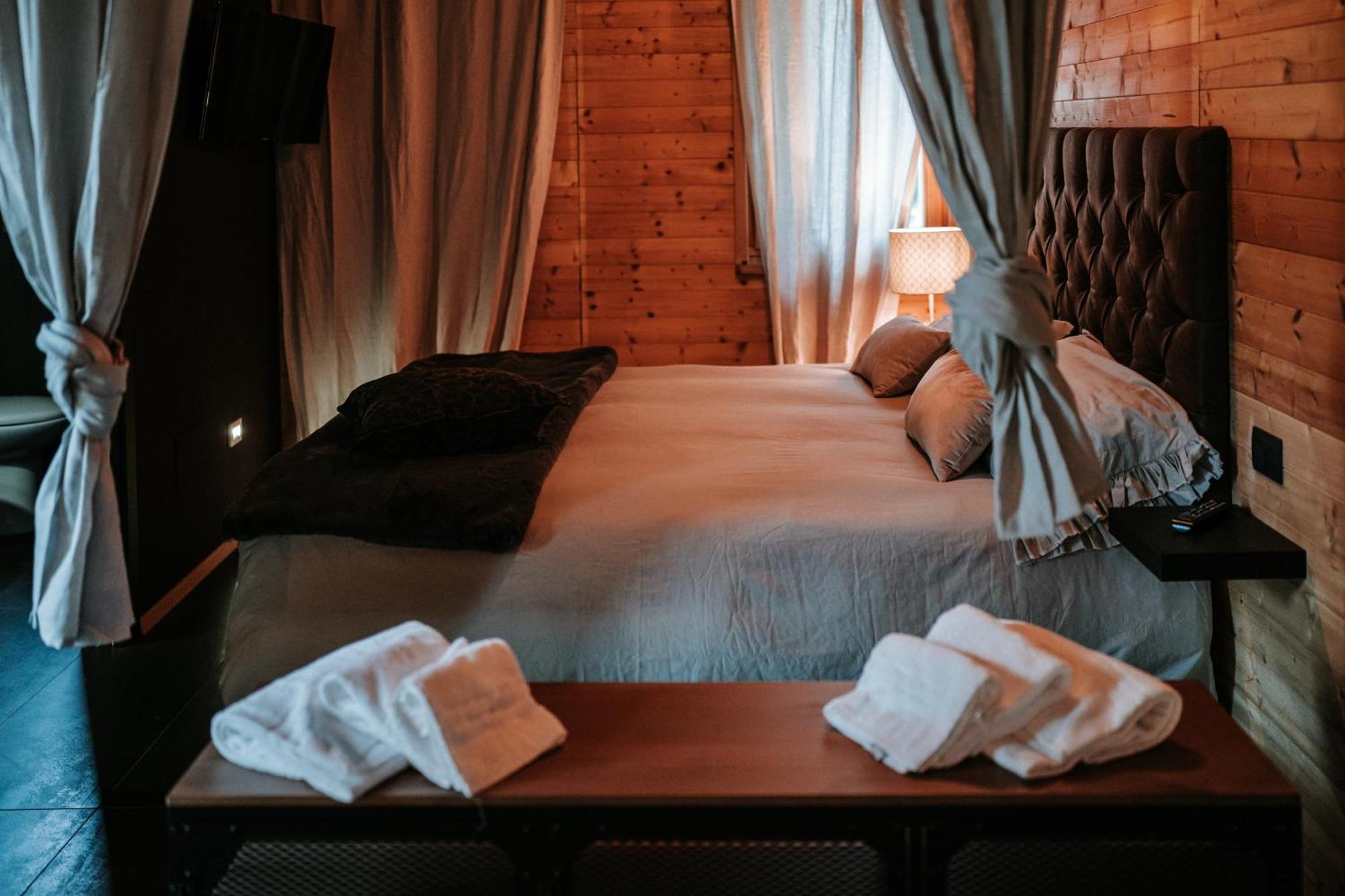 L'Anfora Country Club Bed & Breakfast Basciano Dış mekan fotoğraf